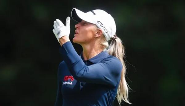 Charley Hull [credit: Instagram]